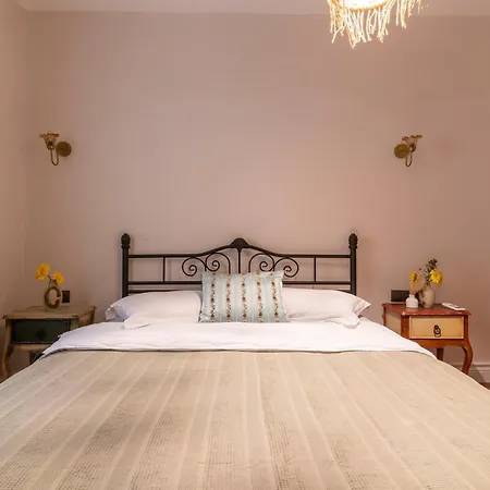 Mediha Hanim Konagi Alacati Homestay *