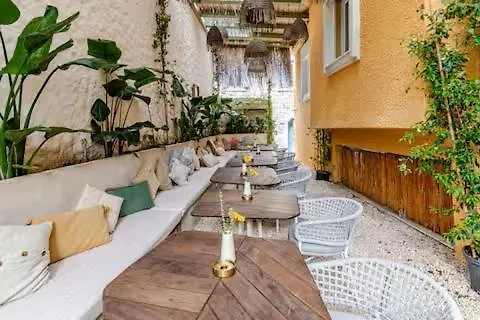 Mediha Hanim Konagi Alacati Çeşme