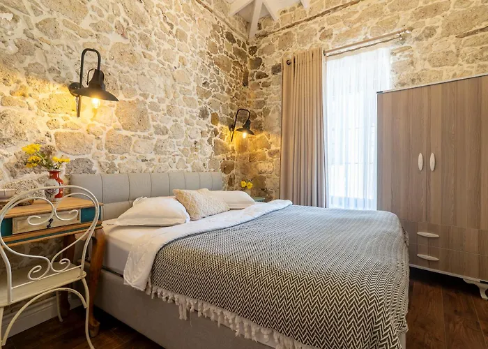 Mediha Hanim Konagi Alacati 民宿 Çeşme