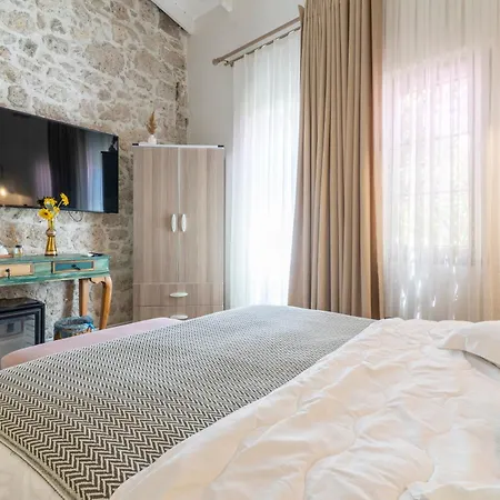 民宿 Mediha Hanim Konagi Alacati *