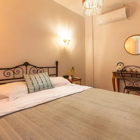 Mediha Hanim Konagi Alacati 民宿 *